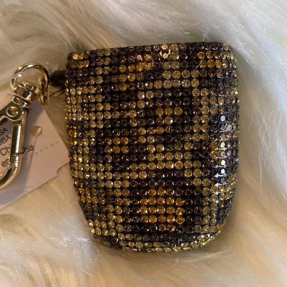 CHEETAH BEAUTIFUL GEMS
Sanitizer Holder Brand New - Picture 1 of 4